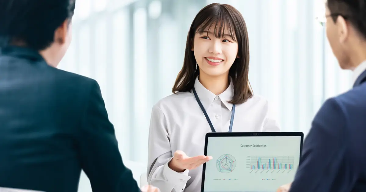 WEB担当者との打ち合わせの様子